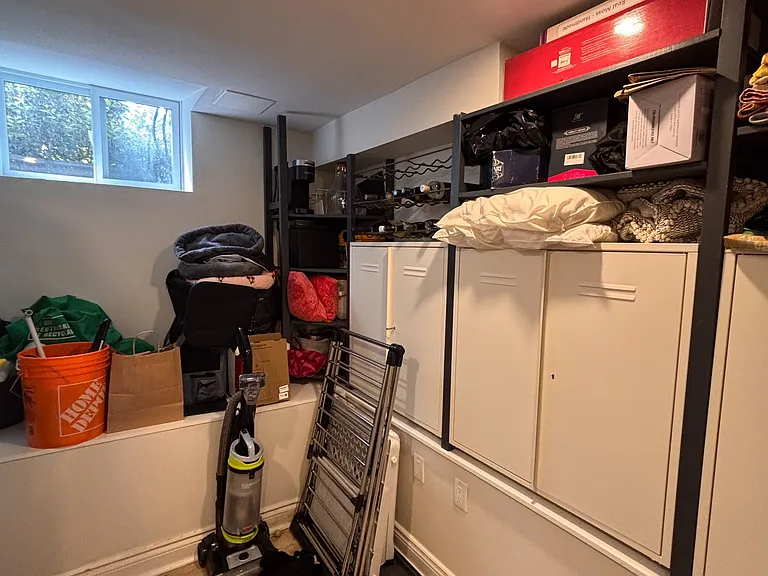451 Sunnyside Ave — Photo 16