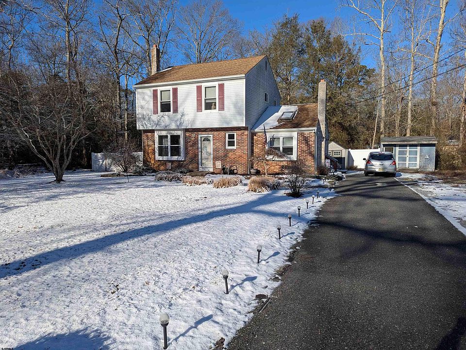 1st image of 344 Essex Ave