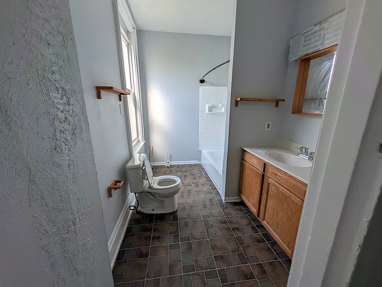 2610 Moorman Ave #2 — Photo 6