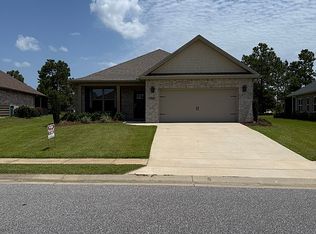 9805 Lakeview Dr, Foley, AL 36535