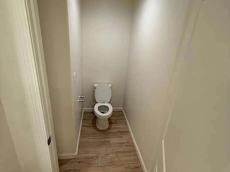 301 Stork Ct — Photo 19