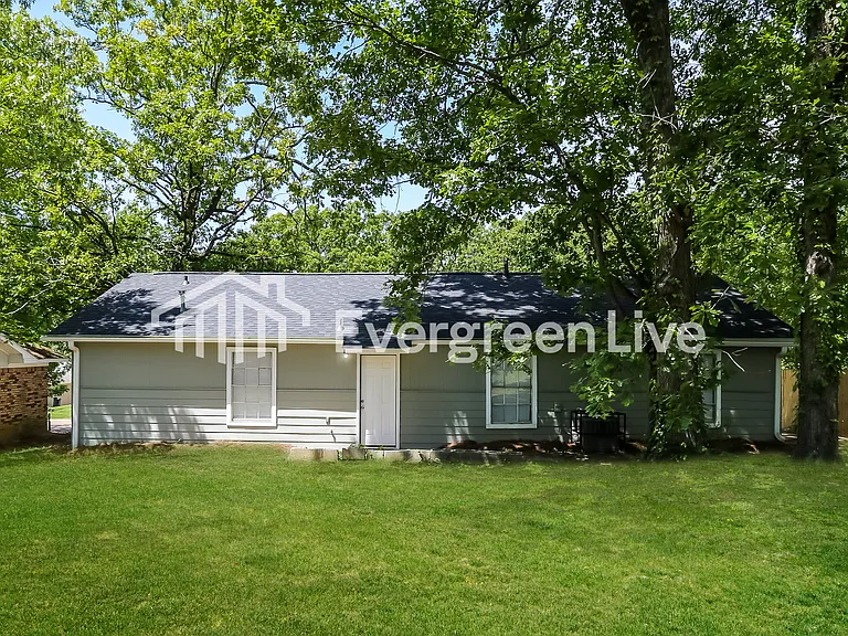 2124 Thousand Oaks Dr — Photo 15