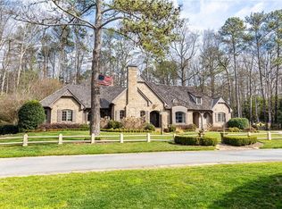 5374 Long Island Dr NW, Atlanta, GA 30327