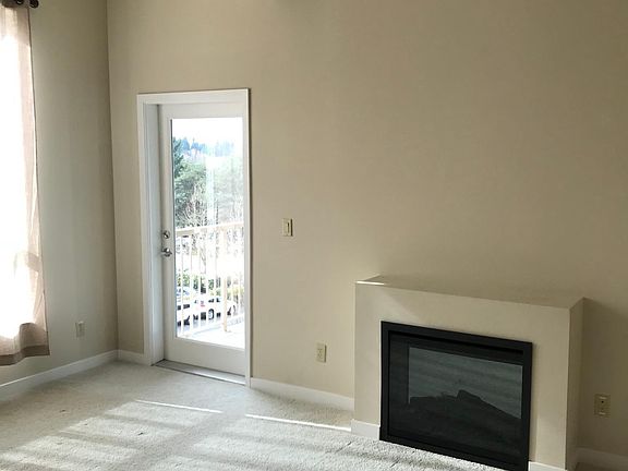 4th image of 2222-152ND Ave NE #310