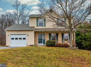 13419 Autumn Crest Dr, Mount Airy, MD 21771