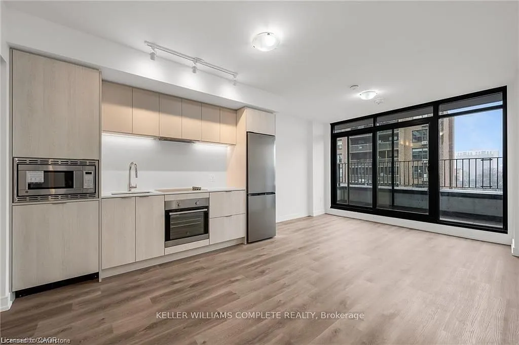 2 bed, $2,350 — Photo 3