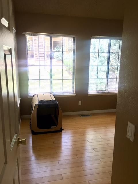 Bright 2nd Bedroom!
