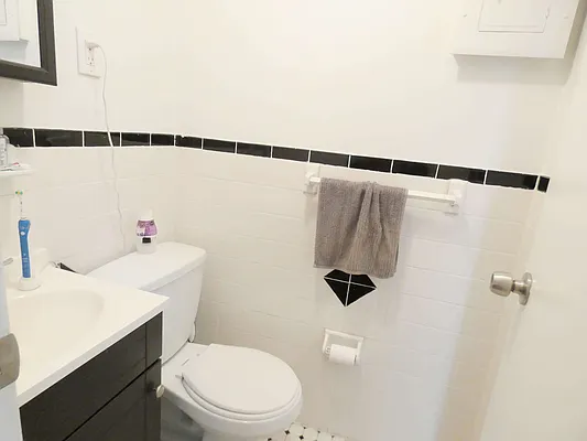 Rented by Compass | media 24