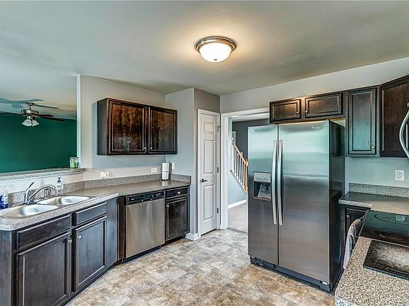4th image of 9516 Hennington Ct
