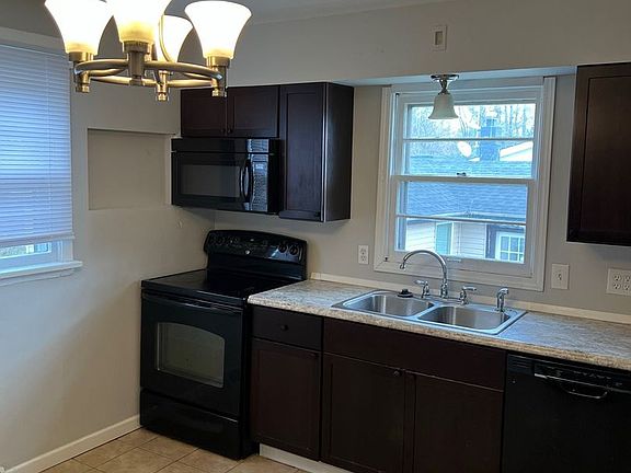5th image of 7485 Castro Dr