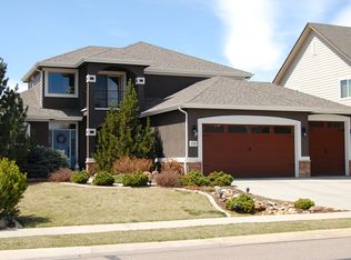5721 Falling Water Dr, Fort Collins, CO 80528