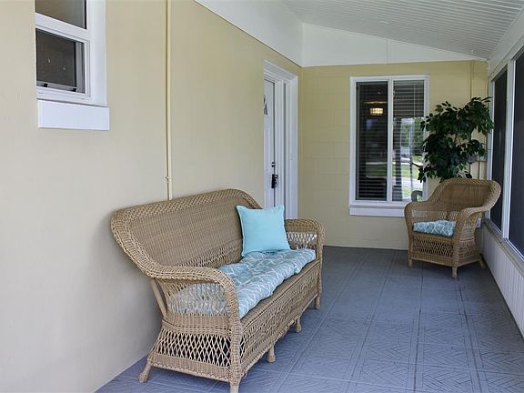 2nd image of 259 Shores Blvd