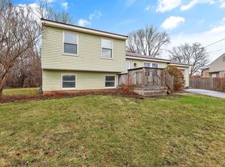 4999 Windgate Rd, Liverpool, NY 13088