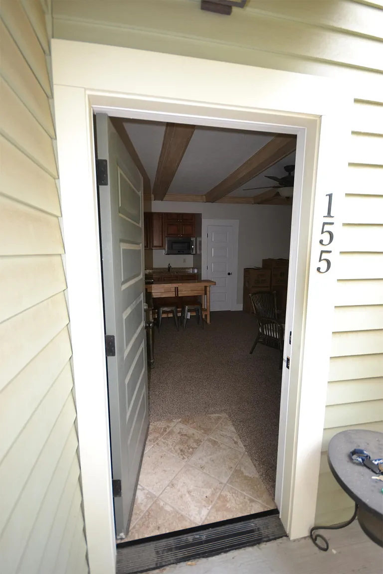 155 N College Ave photo 1