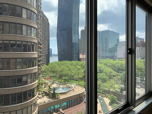 Rented by Alpha Properties NYC I LLC | media 31