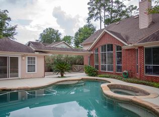 58 N Bluff Creek Cir, Spring, TX 77382