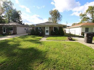 15690 Oldham St, Taylor, MI 48180
