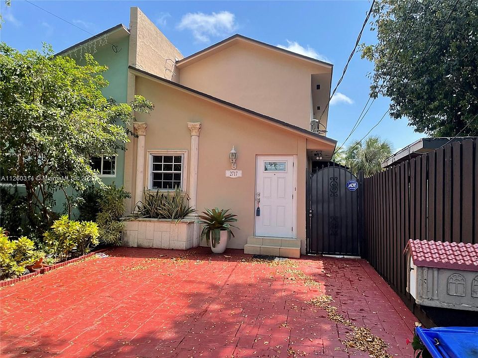 1st image of 2717 SW 32nd Ave #2717