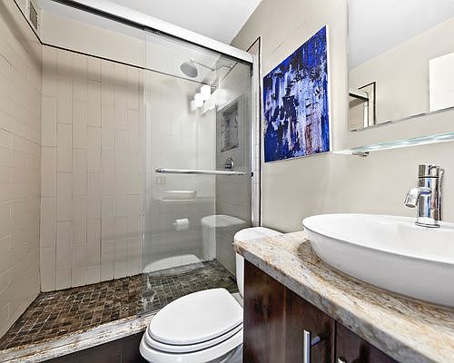 5th image of 301 Cathedral Pkwy #15C