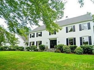 87 Cliffield Rd, Bedford, NY 10506