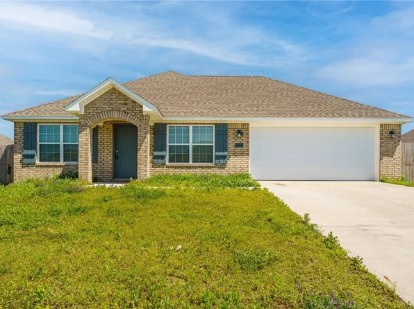 2124 Brown Bear Ln, Gentry, AR 72734