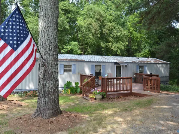 403 County Road 136, Crossville, AL 35962