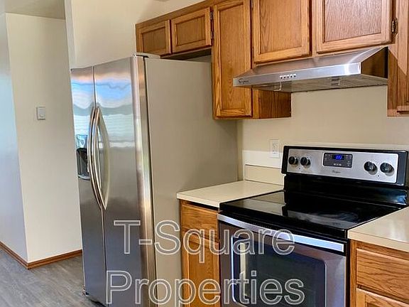 3rd image of 3626 Shelby Rd #2