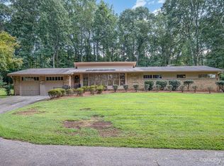 2756 Peachtree Rd, Statesville, NC 28625