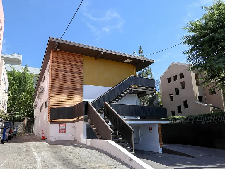 410 Lucas Ave — Photo 59