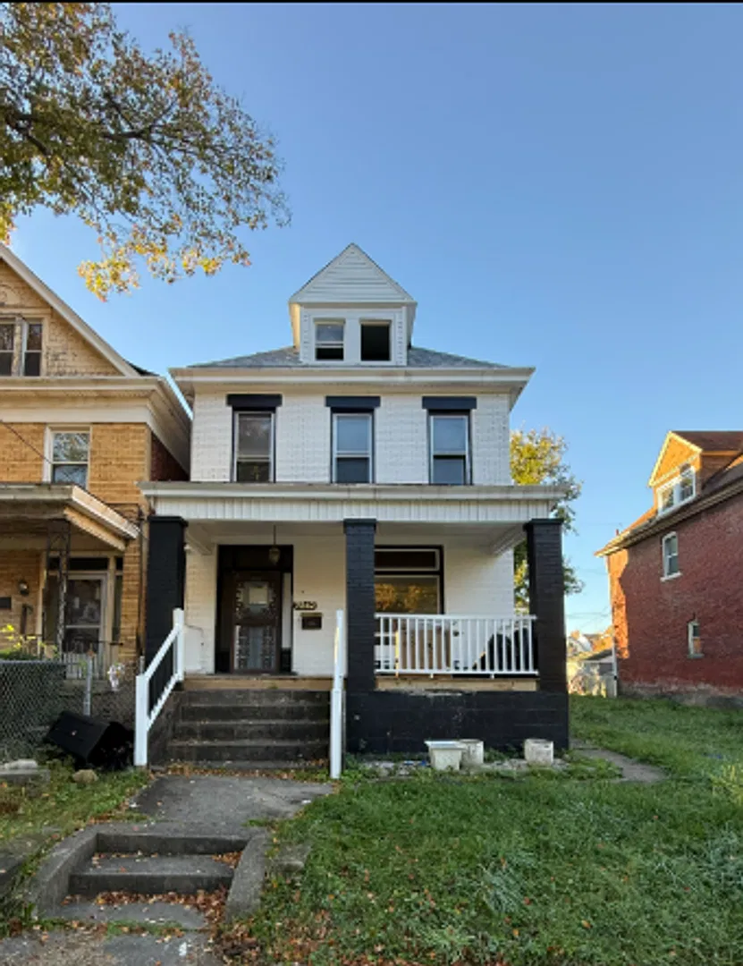 Single-Family Home | 3 Bedrooms | 2 Full Bathrooms | Central A/C & Heat — Photo 1
