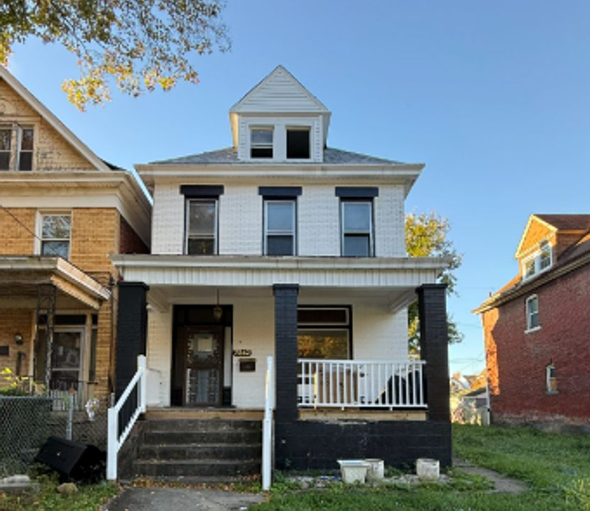1st image of 7242 Hermitage St