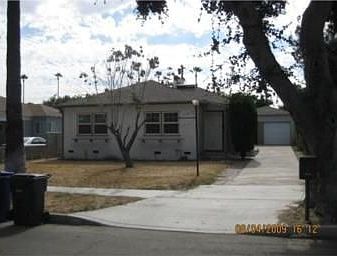 1st image of 8634 Emerald Ave