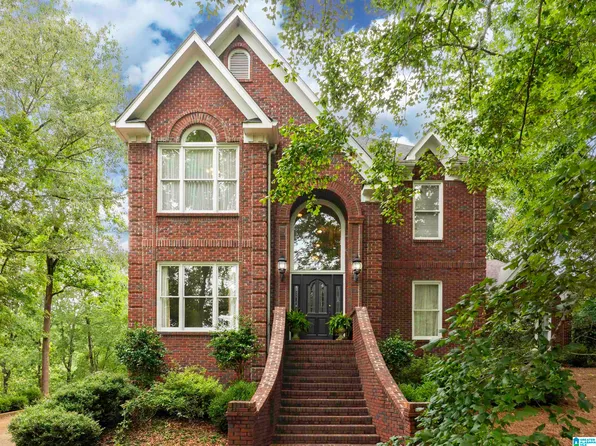 1165 Lake Forest Cir, Birmingham, AL 35244