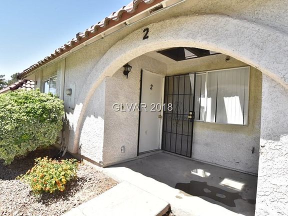 2nd image of 881 Mantis Way Unit 2