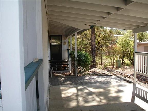 4th image of 808 N Wildflower Dr