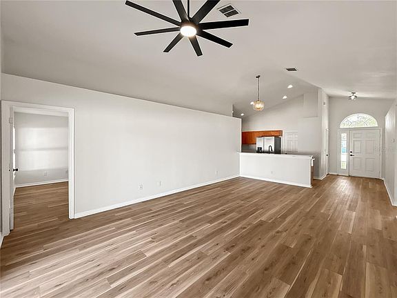 5th image of 4169 Waltham Forest Dr