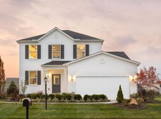 904 Burtwood Dr, Pataskala, OH 43062