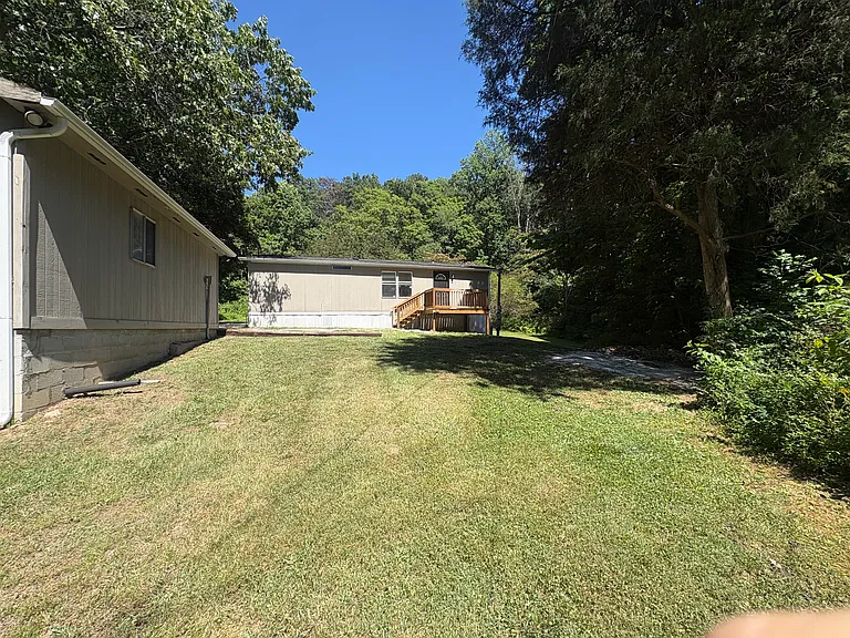 625 Reed Dr — Photo 5