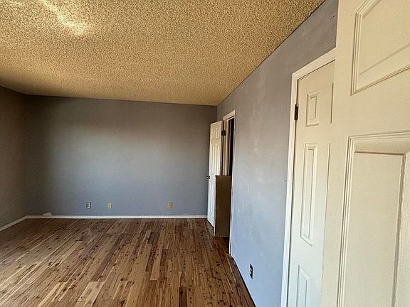 4th image of 1022 Buck Mountain Rd