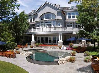 5131 Maple Grove Rd, Charlevoix, MI 49720