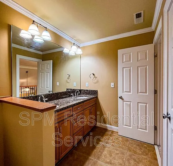 726 Wine Cellar Cir — Photo 28