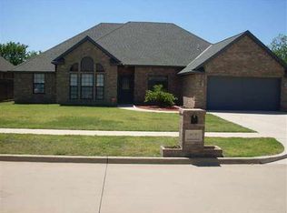 1620 NE 31st St, Lawton, OK 73507
