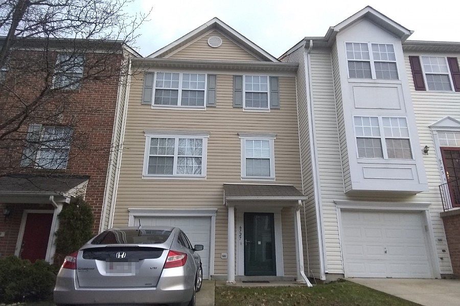 1st image of 6727 Darkwood Ct