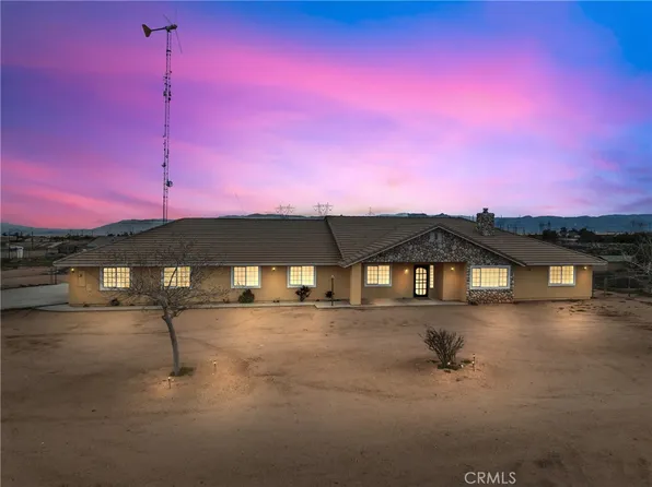 6625 Coyote Trl, Oak Hills, CA 92344