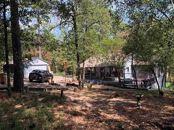 3rd image of 105 Larchwood Path