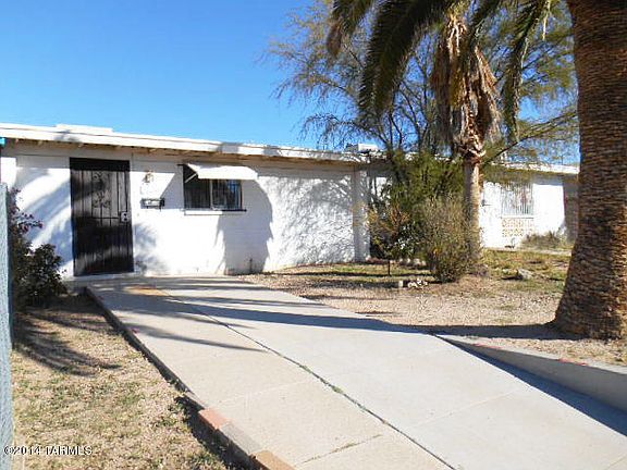 2nd image of 3505 E Ellington Pl