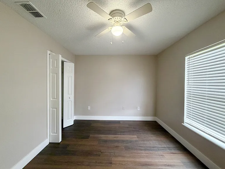 47 Sawfish Ct — Photo 28