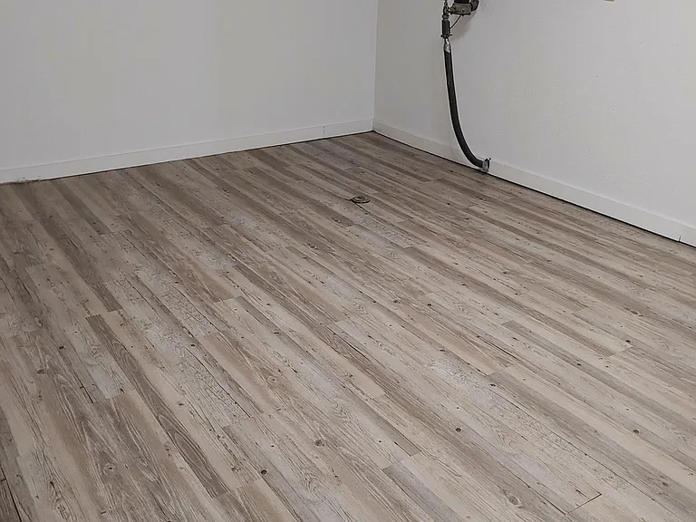 2628 Iowa St — Photo 14
