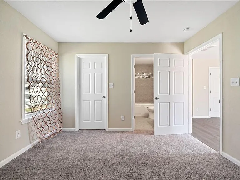 413 Highland Ave — Photo 5