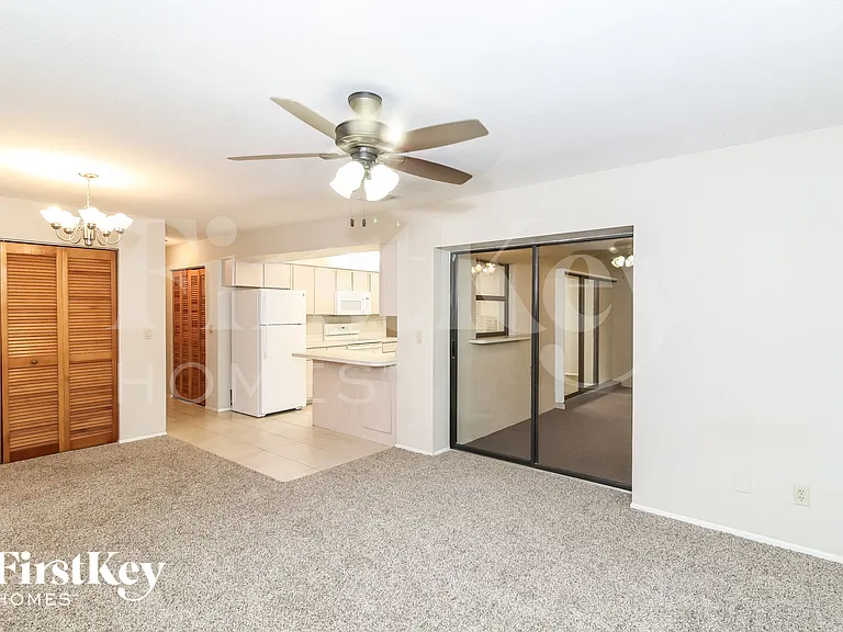116 Palmetto Dr — Photo 6